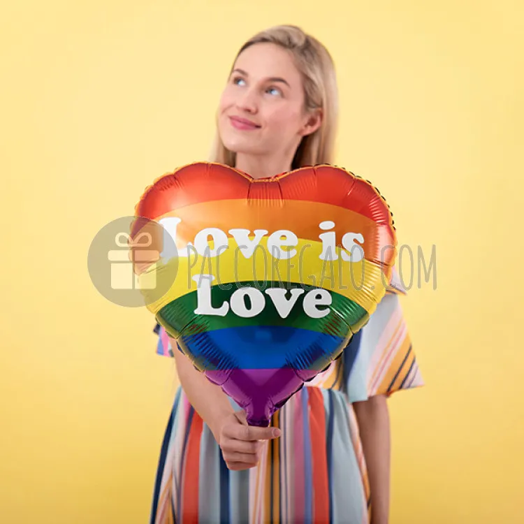 Palloncino Cuore in foil "LOVE is LOVE" 