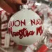 Pallina di Natale "BUON NATALE..." con scritta personalizzata in foil - colori vari